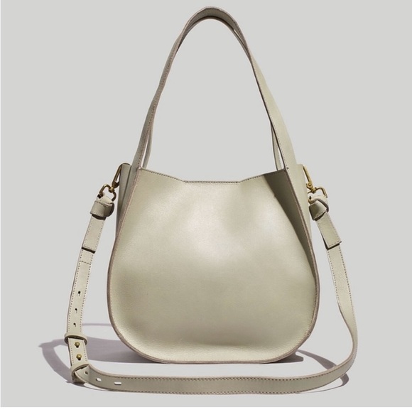 Madewell Handbags - Madewell Sydney Leather Crossbody Bag